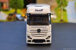 20251026-Schmidt-00220