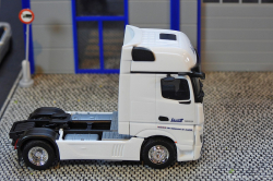 20251026-Schmidt-00239