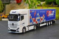 20251128-Schmidt-00007