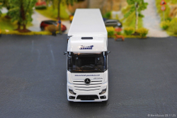 20251128-Schmidt-00055