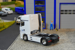 20251128-Schmidt-00065