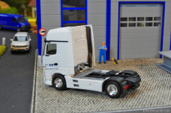 20251128-Schmidt-00069