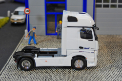 20251128-Schmidt-00076