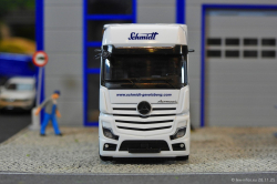 20251128-Schmidt-00085