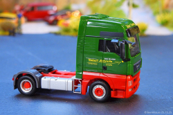 20251225-Schmitz-Robert-00093