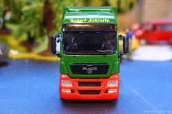 20251225-Schmitz-Robert-00095