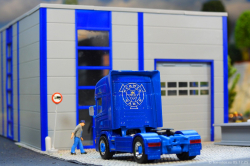 20251205-Trio-Trans-00071