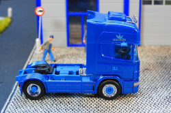 20251205-Trio-Trans-00075