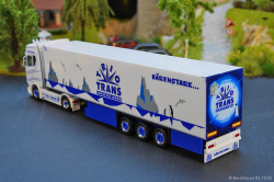 20251205-Trio-Trans-00105