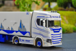 20251205-Trio-Trans-00137