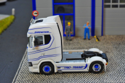 20251205-Trio-Trans-00147