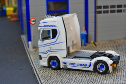 20251205-Trio-Trans-00154