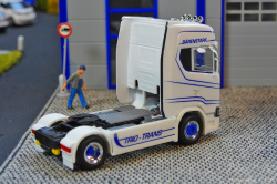 20251205-Trio-Trans-00158