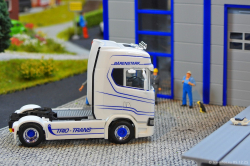 20251205-Trio-Trans-00162