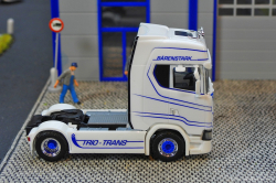 20251205-Trio-Trans-00163