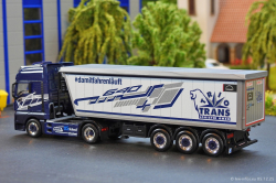 20251205-Trio-Trans-00191