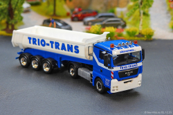 20251205-Trio-Trans-00309