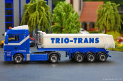 20251205-Trio-Trans-00359