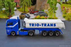 20251205-Trio-Trans-00360