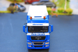 20251205-Trio-Trans-00400