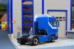 20251205-Trio-Trans-00420