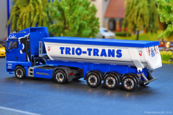 20251205-Trio-Trans-00449