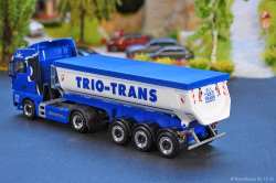 20251205-Trio-Trans-00455