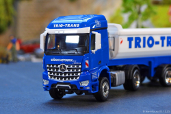 20251205-Trio-Trans-00525