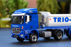 20251205-Trio-Trans-00526