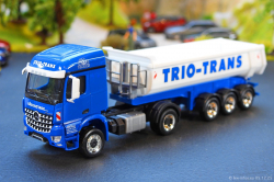 20251205-Trio-Trans-00528