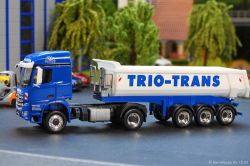 20251205-Trio-Trans-00531