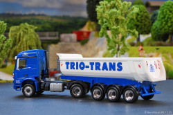 20251205-Trio-Trans-00539