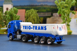 20251205-Trio-Trans-00543