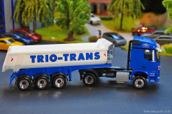 20251205-Trio-Trans-00554