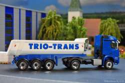 20251205-Trio-Trans-00558