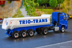 20251205-Trio-Trans-00563