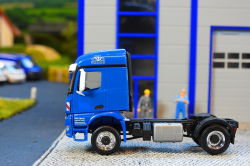 20251205-Trio-Trans-00583