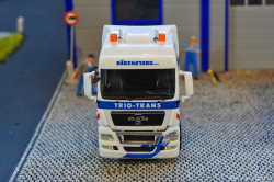 20251205-Trio-Trans-00687