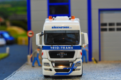 20251205-Trio-Trans-00688