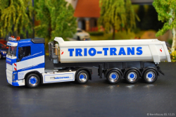 20251205-Trio-Trans-01272