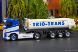 20251205-Trio-Trans-01278