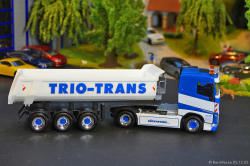 20251205-Trio-Trans-01302