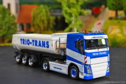 20251205-Trio-Trans-01320