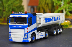 20251205-Trio-Trans-01329