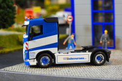 20251205-Trio-Trans-01333