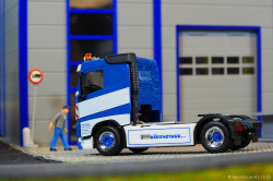 20251205-Trio-Trans-01341