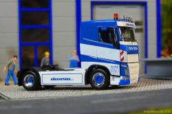 20251205-Trio-Trans-01357