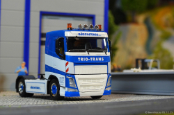 20251205-Trio-Trans-01361