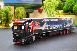 20251205-Trio-Trans-00867