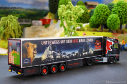 20251205-Trio-Trans-00897